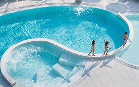 Blu Suite Resort